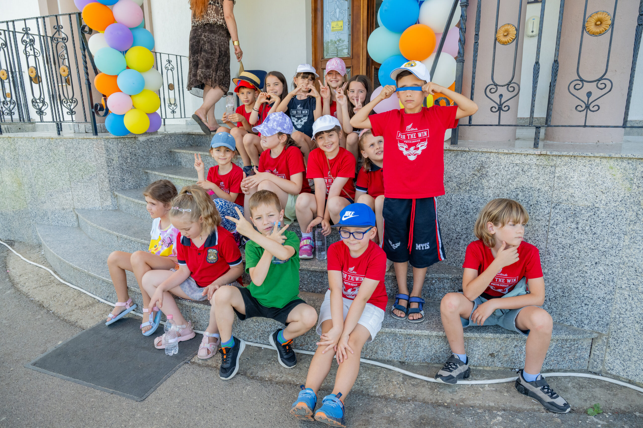 https://marktwainschool.ro/wp-content/uploads/2025/03/Graduation-MT-0124-scaled.jpg